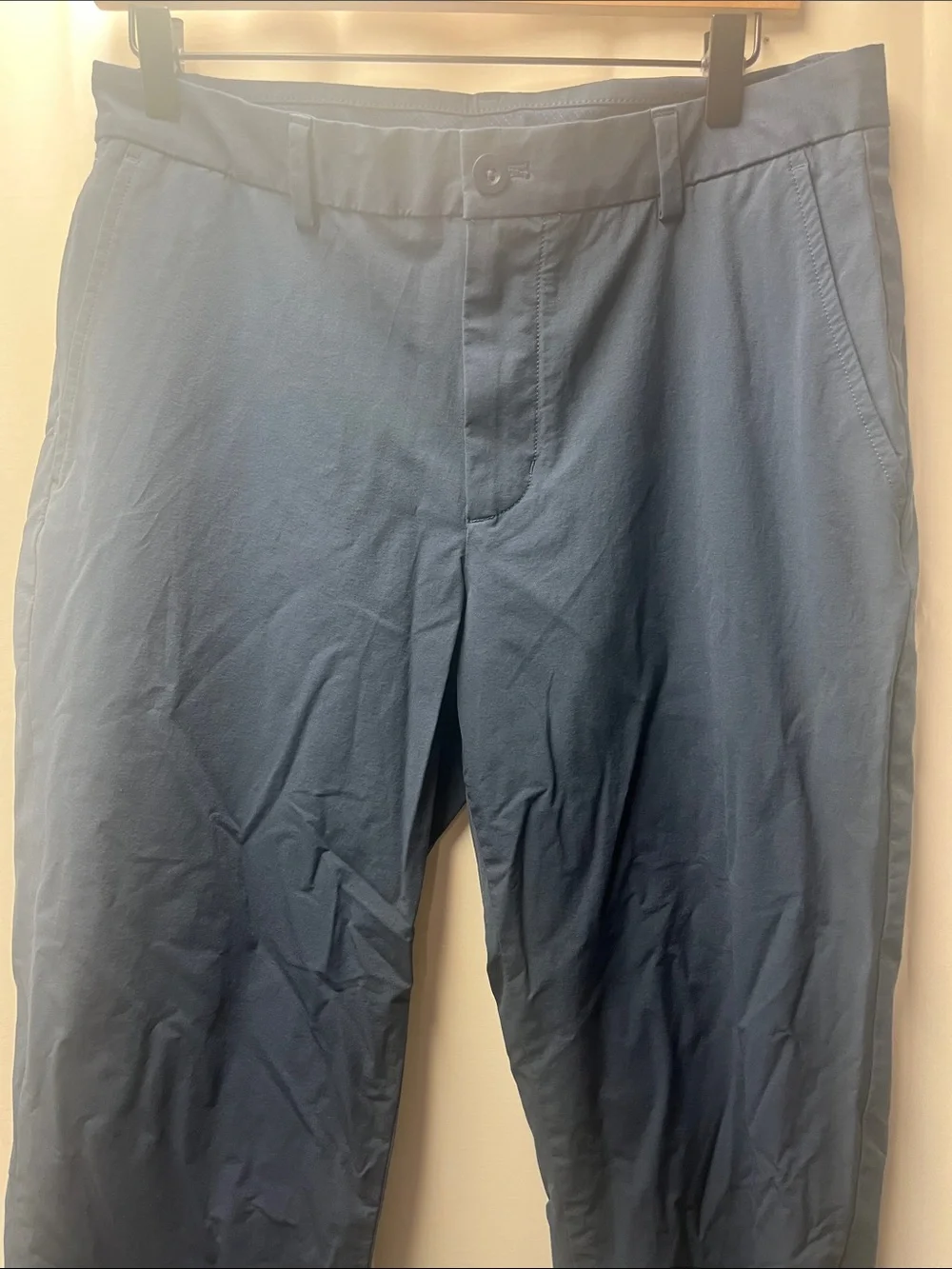 Vineyard Vines Navy blue On-The-Go Golf Performance Pants- Size 32 x 30
